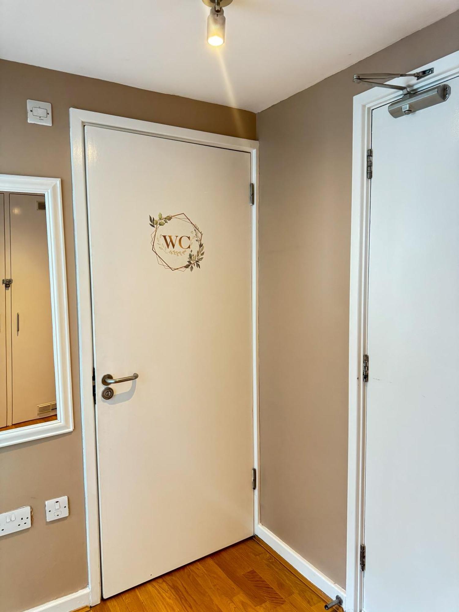 The Emirates Stadium Apartment Londra Esterno foto