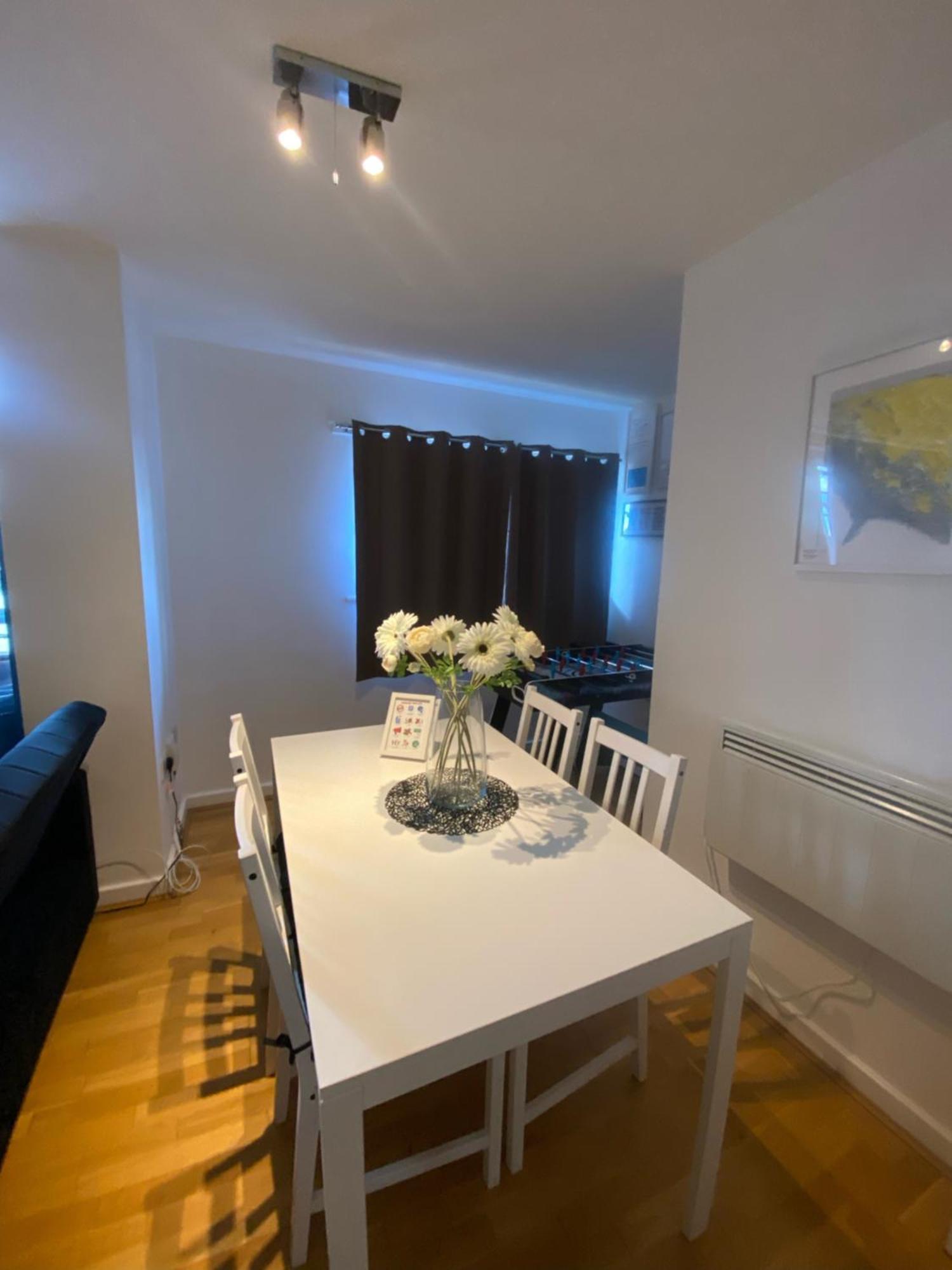 The Emirates Stadium Apartment Londra Esterno foto